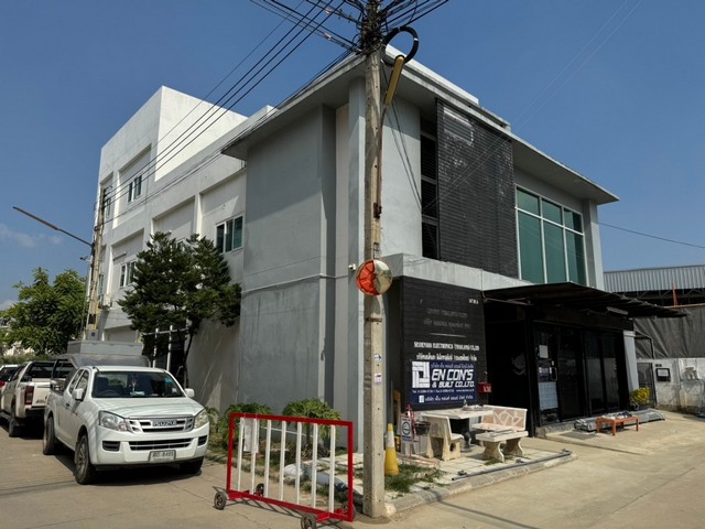รหัสC5981 ให้เช่า ขายโฮมออฟฟิศ 3ชั้น พร้อมอุปกรณ์สำนักงาน ย่านอมตะนคร ชลบุรี ที่จอดรถ15 คัน