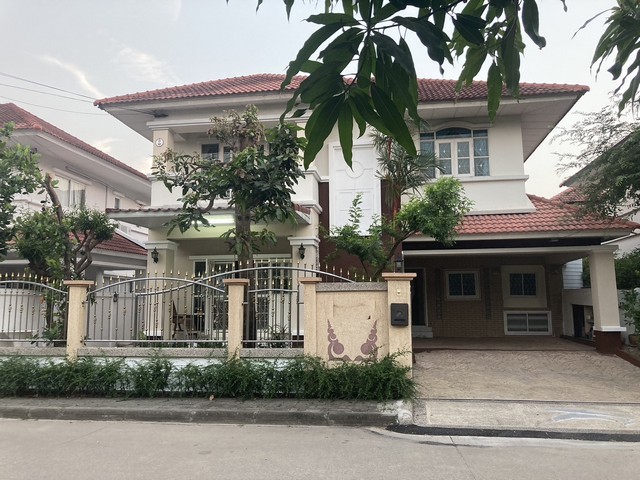 ให้เช่าบ้านเดี่ยว2ชั้น ย่าน ลาดพร้าวเลียบด่วน นาคนิวาศ 48  ใกล้Central Eastville , The Crystal  