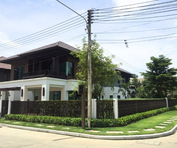 ขายขาดทุน บ้านเดี่ยว โครงการคุณภาพ เศรษฐสิริ สันทราย เชียงใหม่ หลังมุม
