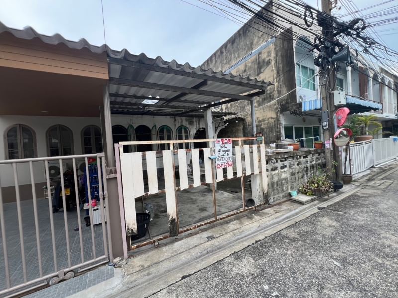 ขายบ้านแฝดชั้นเดียว ซอยโชคชัย4ซอย50แยก6