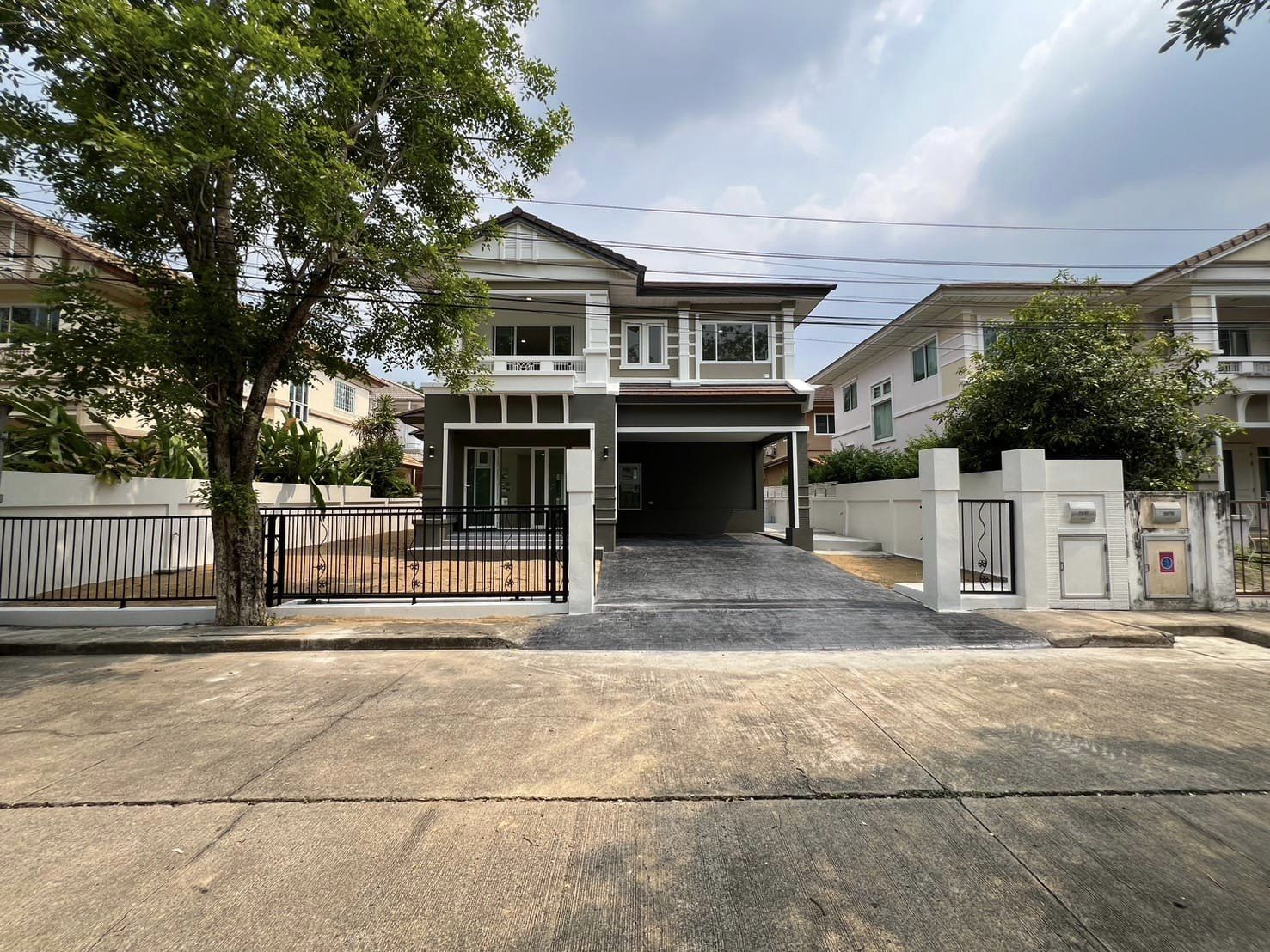 เพอร์เฟคเพลส พระราม5-ราชพฤกษ์ บ้านเดี่ยวตกแต่งใหม่ จากแบรนด์ Property Perfect