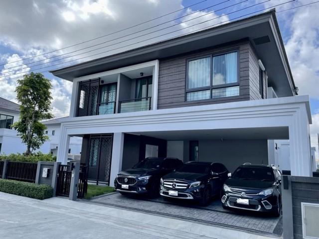 รหัสทรัพย์ R2990 ให้เช่า บ้านเดี่ยว 2ชั้น โครงการ แกรนด์ บริทาเนีย บางนา กม.12 ใกล้สนามบิน