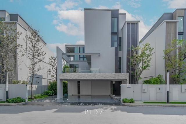 PB3854 ให้เช่าบ้านเดี่ยว โครงการหรู หมู่บ้าน VIVE วีเว่ กรุงเทพกรีฑา 2 บ้านมีลิฟต์ส่วนตัว 