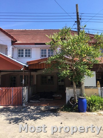 หมู่บ้านณัฐวรรณ ถ.สังฆสันติสุข เขตหนองจอก กรุงเทพมหานคร