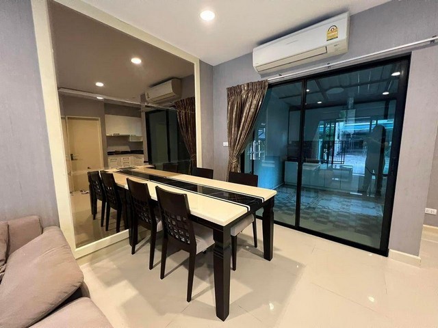 POR3879 ให้เช่า ทาวน์โฮม 3 ชั้น บ้านกลางเมืองนวมินทร์ 42 BAAN KLANG MUANG NAWAMIN 42 ทำออฟฟิศจดทะเบียนบริษัทได้ ว่าง เดือนพ.ค 2567