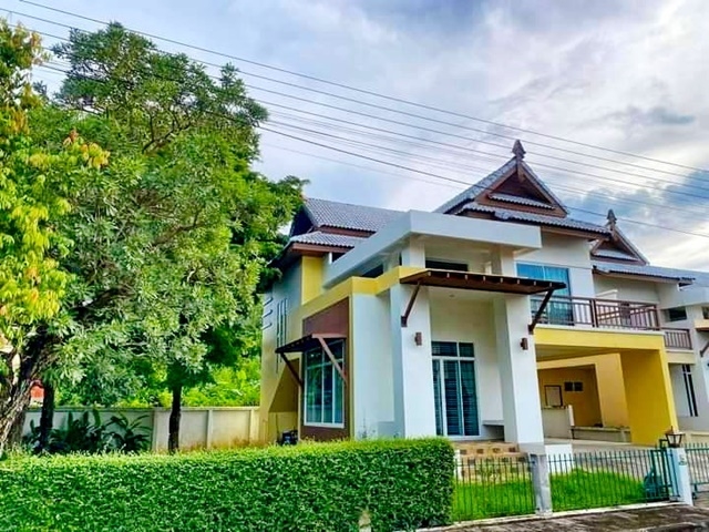 บ้านไม่เคยอยู่ ให้เช่าบ้าน 2 ชั้น 88ตรว. 170ตรม. หนองจ๊อม วิลล่า แม่โจ้ หัวมุม 3นอน 3น้ำ 3แอร์ เฟอร์ครบ ร่มรื่น เงียบสงบ เซ็นทรัล เชียงใหม่