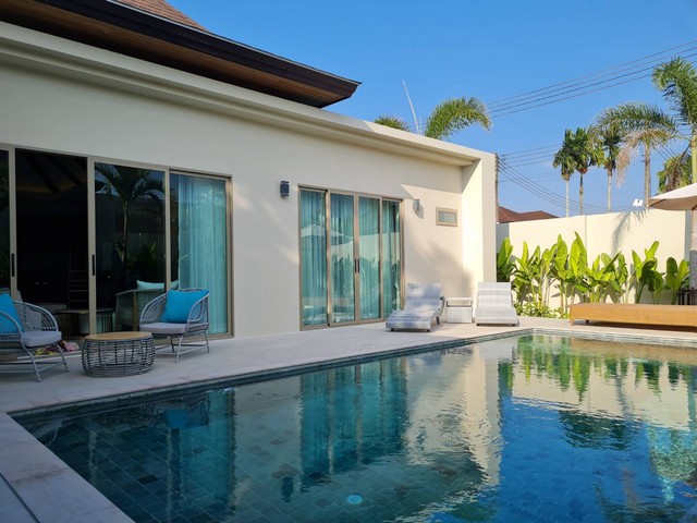 For Rent : Thalang, Brand New Luxury Pool Villa, 3 bedrooms 3 bathrooms