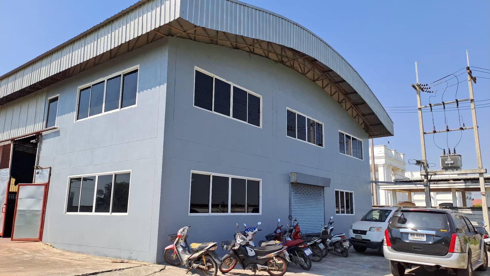 WAN425โกดังให้เช่า/ขาย  เนื้อที่ดิน 2 ไร่ ติดถนนสุวินทวงศ์ (ตลาดปองพล)อำเภอเมือง จังหวัดฉะเชิงเทรา
