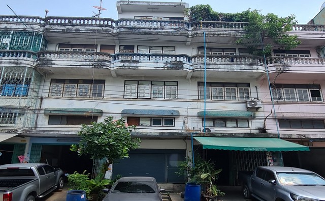 ขายอาคารพาณิชย์ โครงการวงแหวน แสงประทีป กรุงเทพมหานคร (PAP-4-0002)