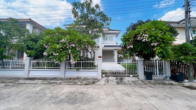 ขายบ้านเดี่ยว วรารมย์ ประชาอุทิศ98 รีโนเวทแล้วพร้อมเข้าอยู่