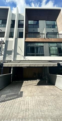 ให้เช่าทาวน์โฮม 3.5 ชั้น ถนนพระราม 3 Arden Rama3 อาร์เด้น พระราม 