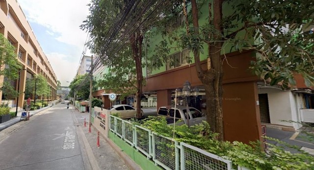 ขายห้องคอนโดลุมพินี เซ็นเตอร์ ลาดพร้าว 111 