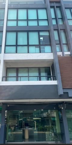 ให้เซ้งอาคารพาณิชย์ 5 ชั้น ย่านสีลม บางรัก เหมาะทำคาเฟ่ Hostel คล