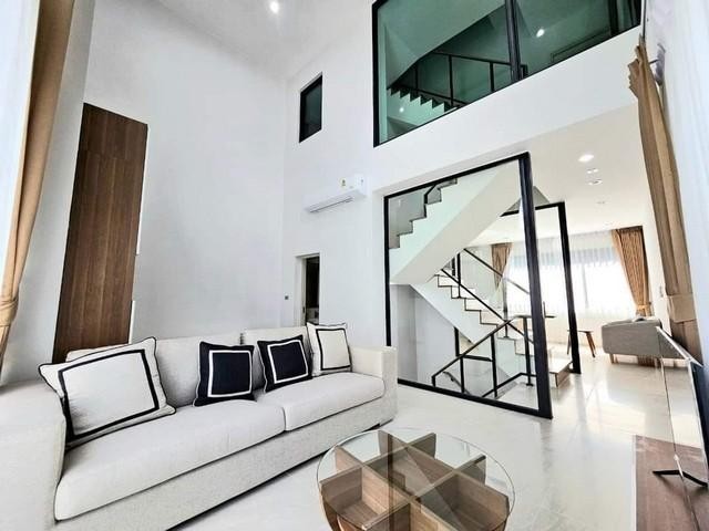 POR3860 ให้เช่า ทาวน์โฮม บ้านกลางเมือง คลาสเซ่ สุขุมวิท 77 / Baan Klang Muang Classe Sukhumvit 77 ซอยอ่อนนุช 21 ใกล้ทางด่วนและ BTS อ่อนนุช