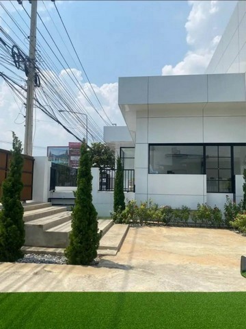 POR3930 ให้เช่า อาคาร ตึกใหม่ ริมถนนใหญ่ ซอยจตุโชติ สายไหม ออเงิน เขตสายไหม เหมาะสำหรับร้านอาหาร ร้านกาแฟ คาเฟ่ สตูดิโอ สปา โชว์รูม